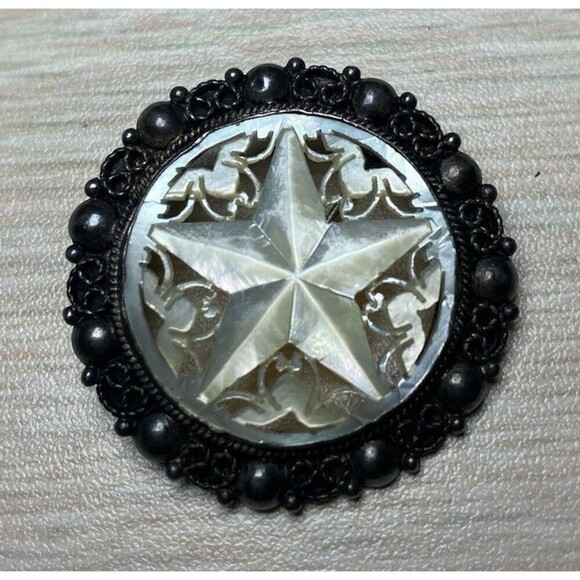 Vintage Sterling Silver Jerusalem Signed 925 Carved Mother Of Pearl Star Brooch - Picture 1 of 8